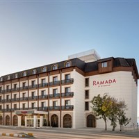 Ramada by Wyndham Van - Ramada_by_Wyndham_Van - ckmarcopolo.cz