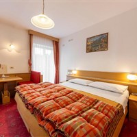Hotel Cristallo - ckmarcopolo.cz
