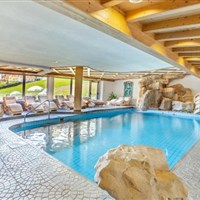 Dolomitenhotel Weisslahnbad - ckmarcopolo.cz