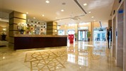 Ramada by Wyndham Istanbul Taksim - Ramada-by-Wyndham-Istanbul-Taksim-lobby-1.jpg