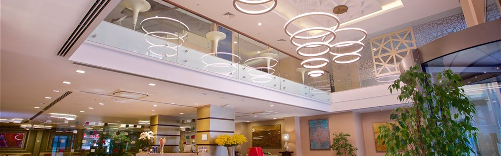 Marco Polo - Ramada by Wyndham Istanbul Taksim - Ramada-by-Wyndham-Istanbul-Taksim-lobby-3.jpg