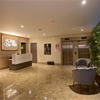 Ramada by Wyndham Istanbul Taksim - Ramada-by-Wyndham-Istanbul-Taksim-spa-1.jpg - ckmarcopolo.cz