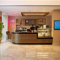 Ramada by Wyndham Istanbul Taksim - Ramada-by-Wyndham-Istanbul-Taksim-starbucks-1.jpg - ckmarcopolo.cz