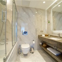 Ramada by Wyndham Istanbul Taksim - Ramada-by-Wyndham-Istanbul-Taksim-suite-5.jpg - ckmarcopolo.cz