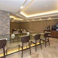 Ravi - Ravi-12-restaurant-1.jpg - ckmarcopolo.cz