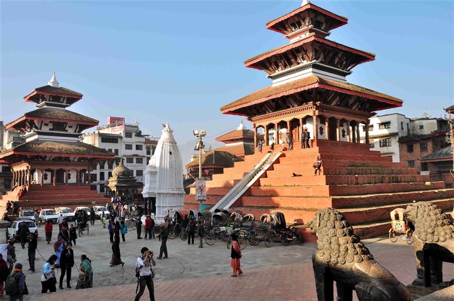 Cesta do srdce Himálaje: Nepál a Bhútán s průvodcem