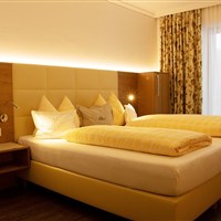 Familienhotel Berghof (S) - ckmarcopolo.cz