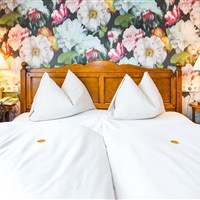 Romantikhotel Metzgerwirt (W) - ckmarcopolo.cz