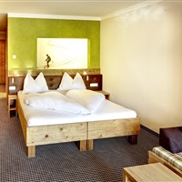 Romantikhotel Metzgerwirt (W) - ckmarcopolo.cz