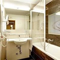 Romantikhotel Metzgerwirt (W) - ckmarcopolo.cz