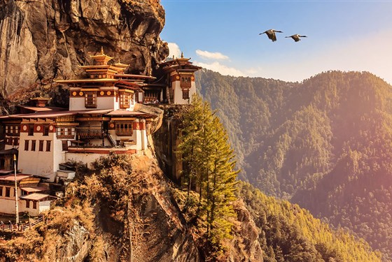 Bhútán - poslední Shangri La - 