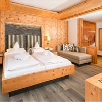 Hotel Alpenhof (S) - ckmarcopolo.cz