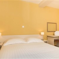 Apartmány Amfora Plava Laguna - ckmarcopolo.cz