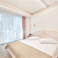 Hotel Zorna Plava Laguna - ckmarcopolo.cz