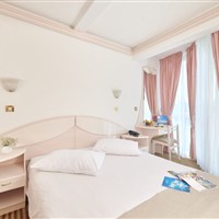 Hotel Zorna Plava Laguna - ckmarcopolo.cz