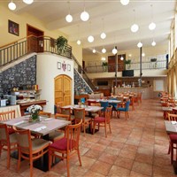 Rezidence Nové Hrady - Restaurace v hotelu Rezidence Nové Hrady - ckmarcopolo.cz