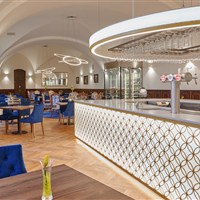 Hotel Štekl - Restaurace v hotelu Štekl v Hluboké nad Vltavou - ckmarcopolo.cz