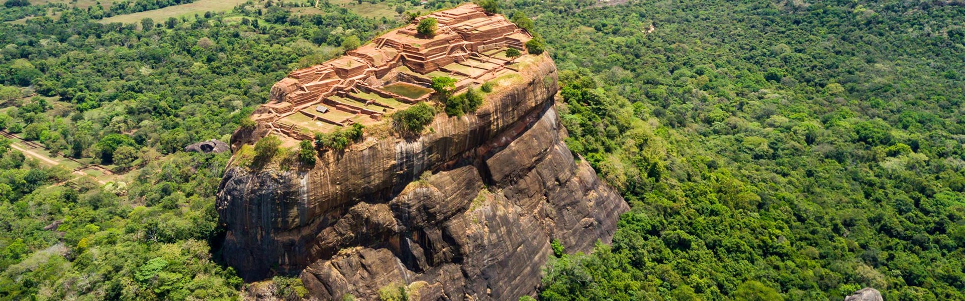 Srí Lanka - velký okruh českým s průvodcem a pobytem u moře - Skalní pevnosti Sigíriya, Srí Lanka