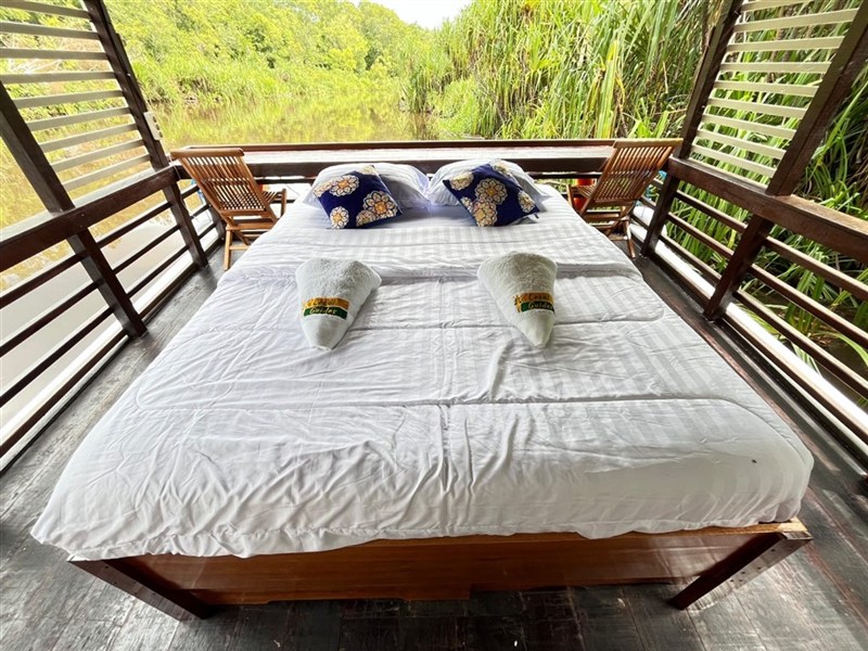 Plavba pralesem Kalimantanu