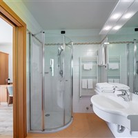 Hotel Dolomites Inn - léto - www.marco-polo.cz