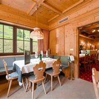 Hotel Dolomites Inn - léto - www.marco-polo.cz