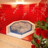 Hotel Dolomites Inn - léto - www.marco-polo.cz