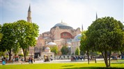 Kapadokie & Istanbul – poznávací zájezd s programem - Slavná Hagia Sophia, symbol Istanbulu a propojení historie, kultury a náboženství.