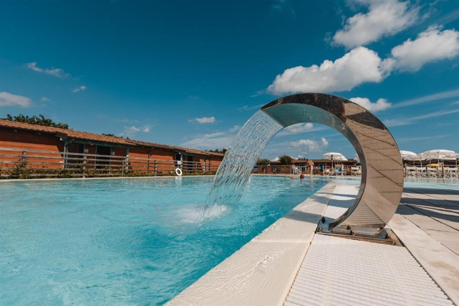 Natural Village Resort ****