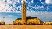 Maroko – královská města a Sahara (8 dní) - Mešita Hassana II. v Casablance stojí na pobřeží Atlantiku a patří k největším a nejkrásnějším mešitám na světě.
