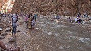 Maroko – královská města a Sahara (8 dní) - Úzký kaňon Todra Gorge s vysokými skalními stěnami patří k nejpůsobivějším přírodním scenériím jižního Maroka.