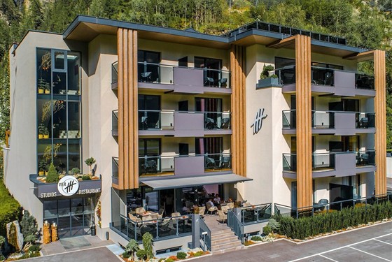 Marco Polo - Hotel Vier Studios & Restaurant - 