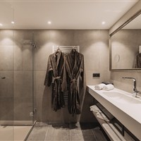 Hotel Vier Studios & Restaurant - www.marco-polo.cz