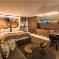 Hotel Vier Studios & Restaurant - www.marco-polo.cz