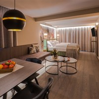 Hotel Vier Studios & Restaurant - www.marco-polo.cz