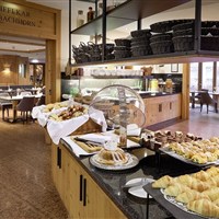 Das Alpenhaus Kaprun (S) - www.marco-polo.cz