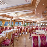 Hotel Lagorai Alpine Resort & SPA - www.marco-polo.cz