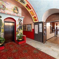 Schlosshotel Dolomiti - léto - www.marco-polo.cz