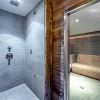 Schlosshotel Dolomiti - léto - www.marco-polo.cz