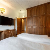 Schlosshotel Dolomiti - léto - www.marco-polo.cz