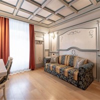 Schlosshotel Dolomiti - léto - www.marco-polo.cz