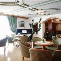 Hotel Domina Parco dello Stelvio - léto - www.marco-polo.cz