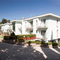 Hotel Rely - www.marco-polo.cz