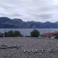 Hotel Rely - www.marco-polo.cz