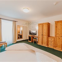 Post Seefeld Wellnesshotel Tirol (W) - www.marco-polo.cz