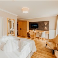 Post Seefeld Wellnesshotel Tirol (W) - www.marco-polo.cz