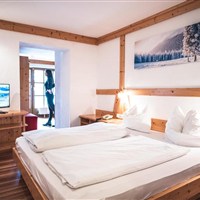 Core Kaprun (W) - www.marco-polo.cz