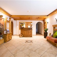 Almhotel Bergerhof - www.marco-polo.cz