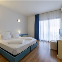 Hi Hotels Riva - www.marco-polo.cz