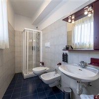 Hi Hotels Riva - www.marco-polo.cz