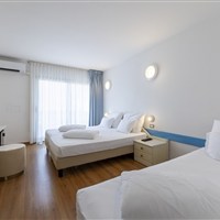 Hi Hotels Riva - www.marco-polo.cz